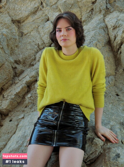 Maggie Mae Fish gallery photo #38