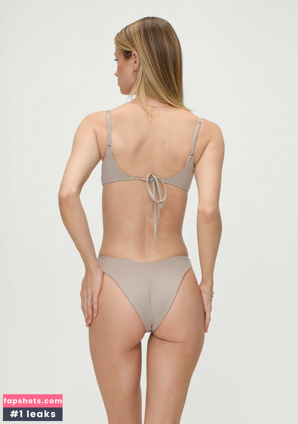 Maggie Rawlins gallery photo #13