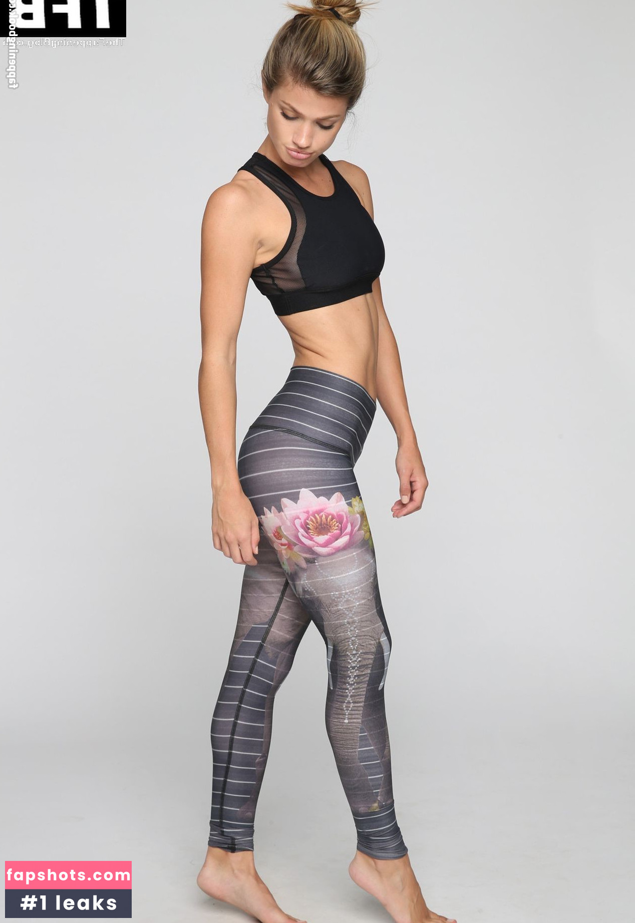 Maggie Rawlins gallery photo #151