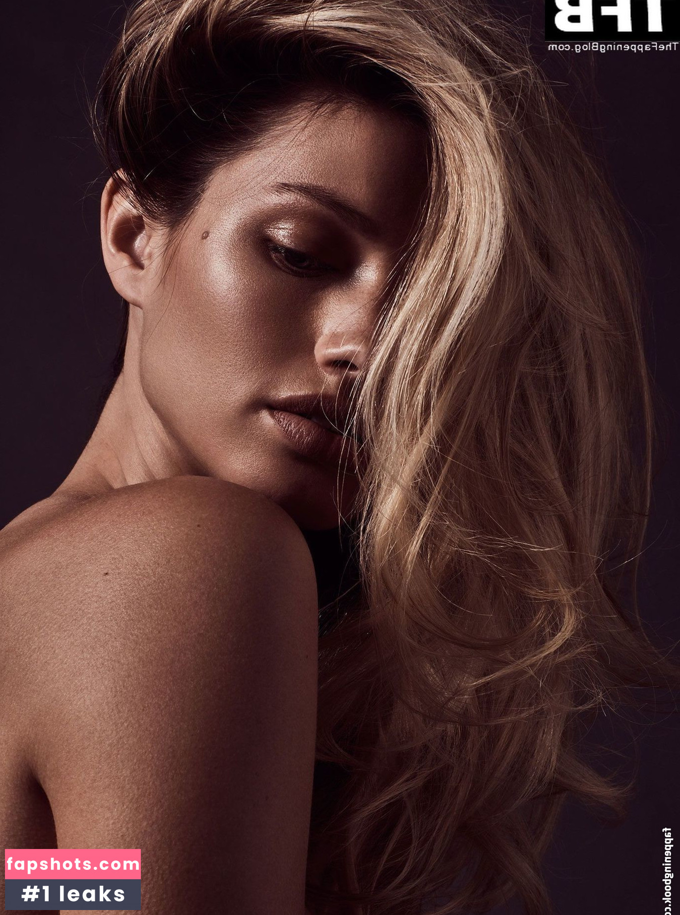 Maggie Rawlins gallery photo #198