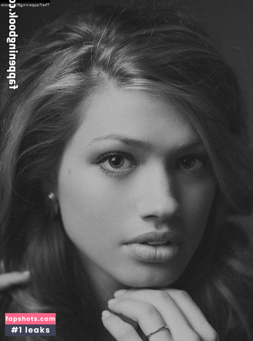 Maggie Rawlins gallery photo #85