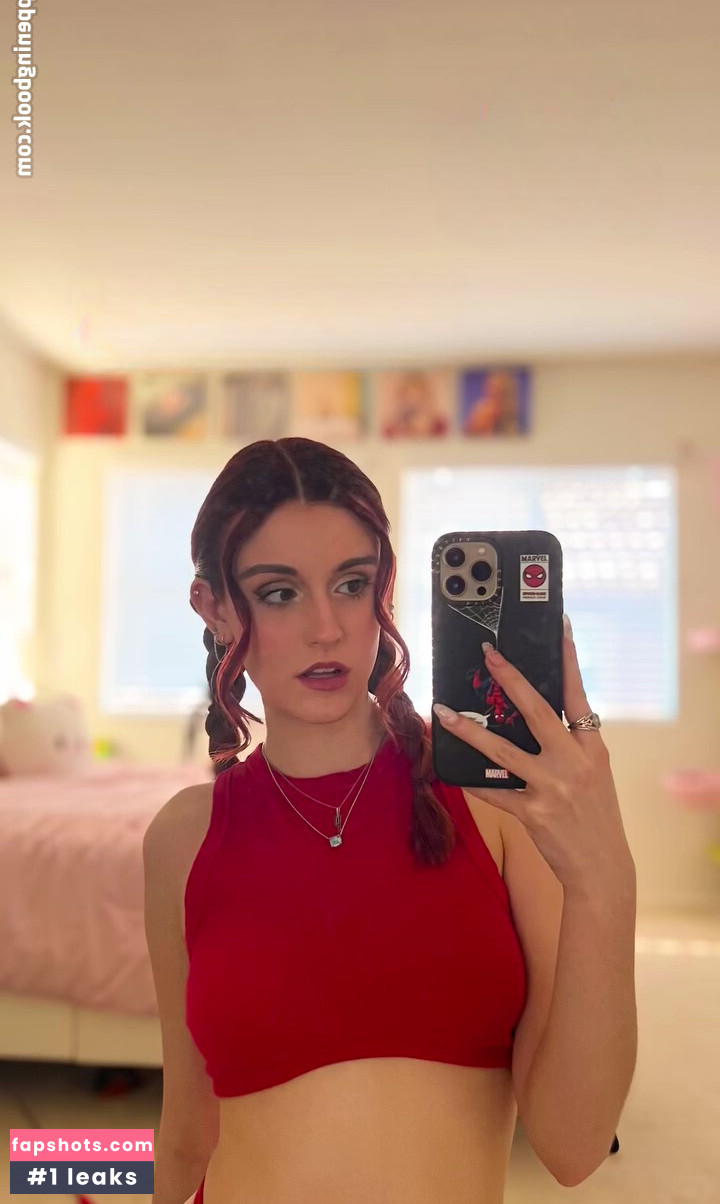 Maggie Roscher gallery photo #3