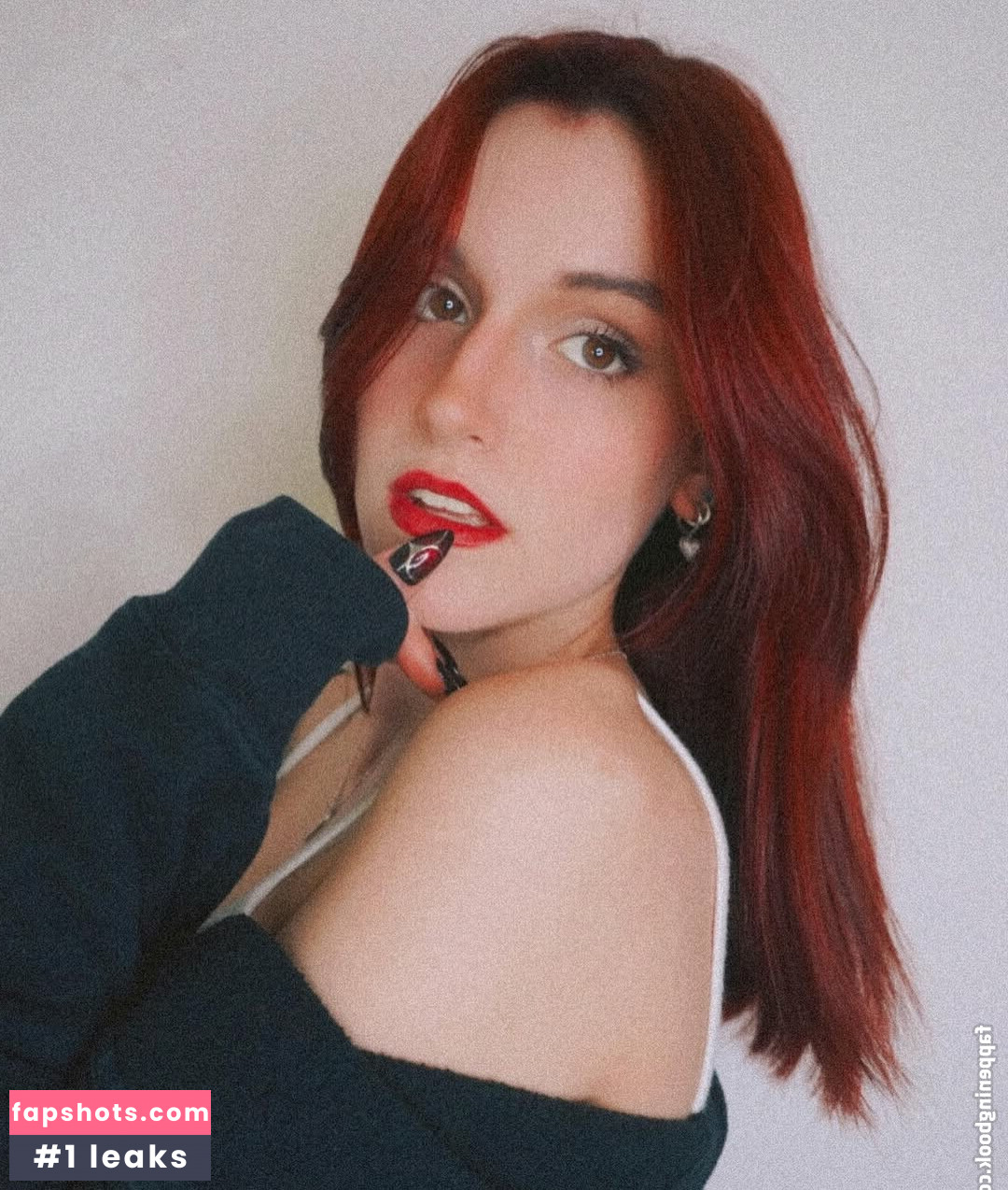 Maggie Roscher gallery photo #8