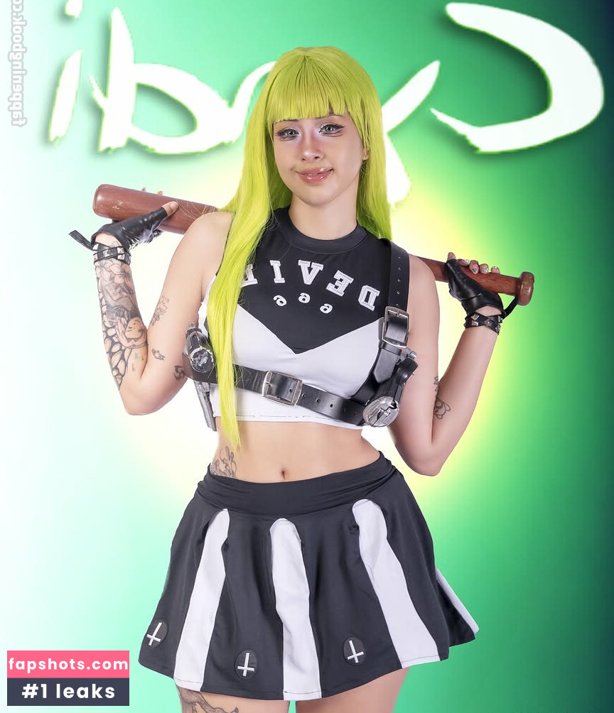 Magic Phyra gallery photo #14