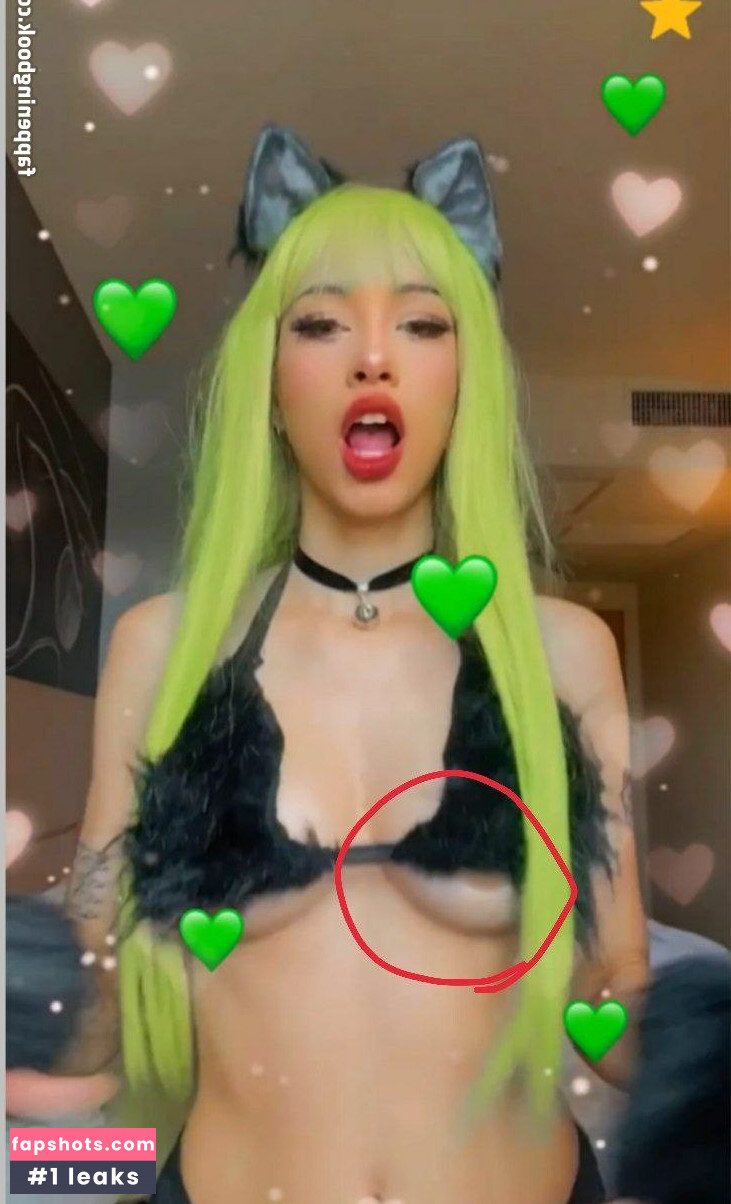 Magic Phyra gallery photo #139