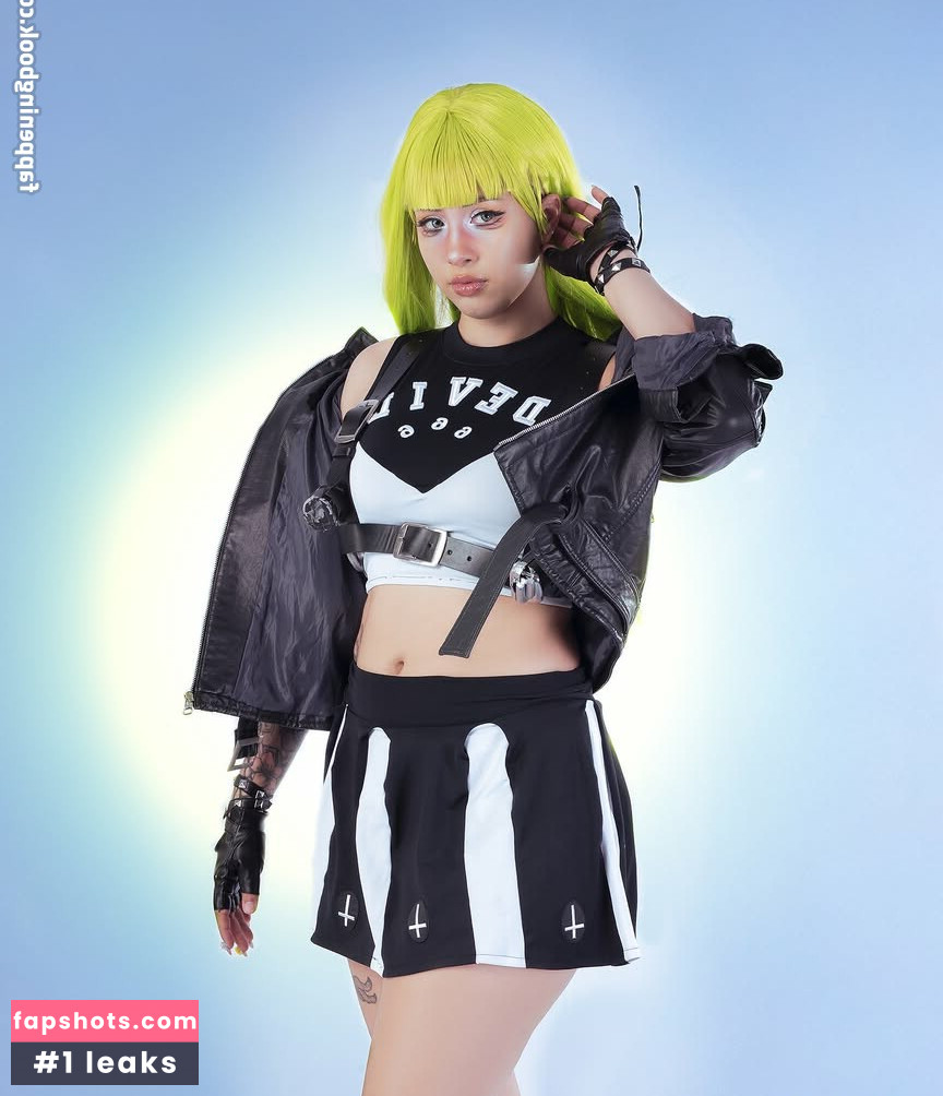 Magic Phyra gallery photo #15