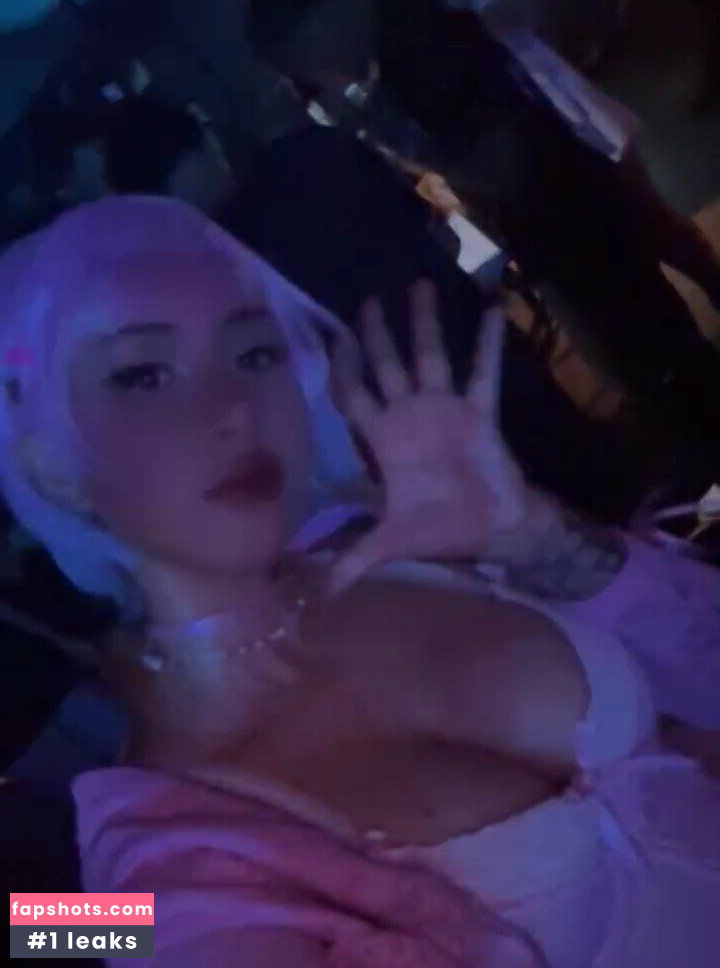 Magic Phyra gallery photo #38