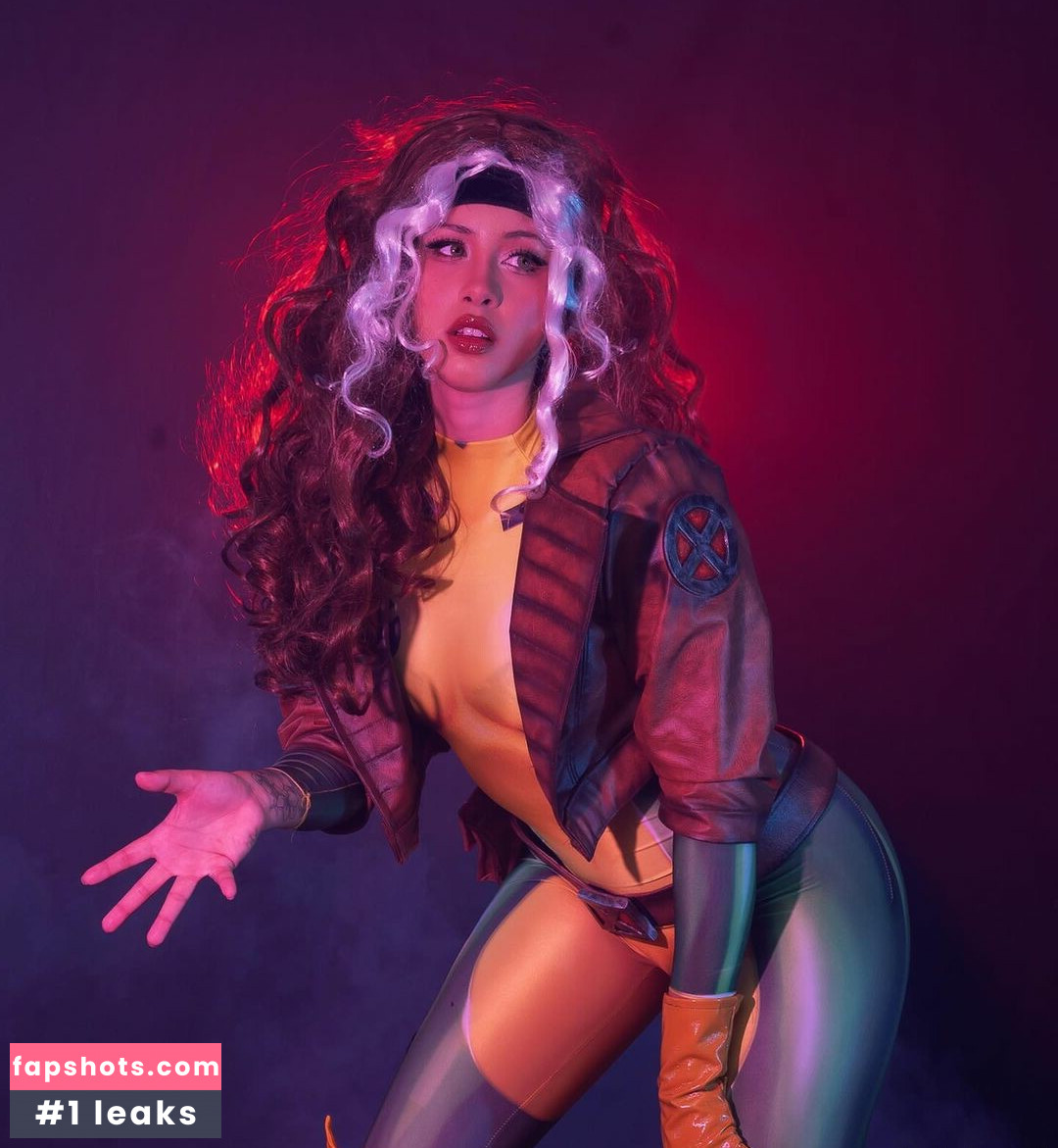 Magic Phyra gallery photo #76