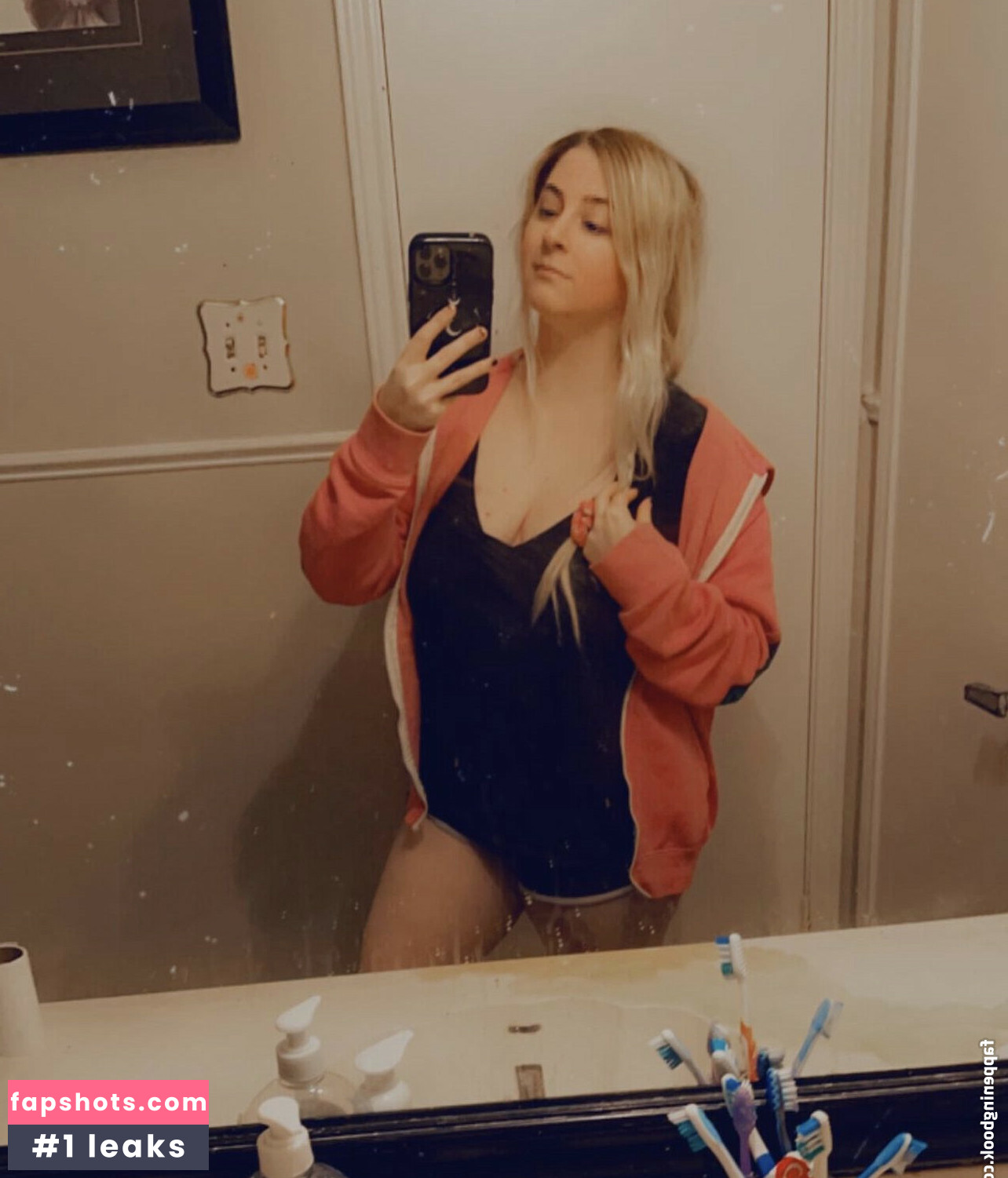 magicadenka gallery photo #2