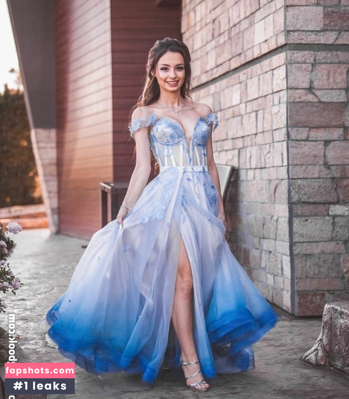 magicmagygirl Nude Leaks OnlyFans Photos #5 - LeakJerk