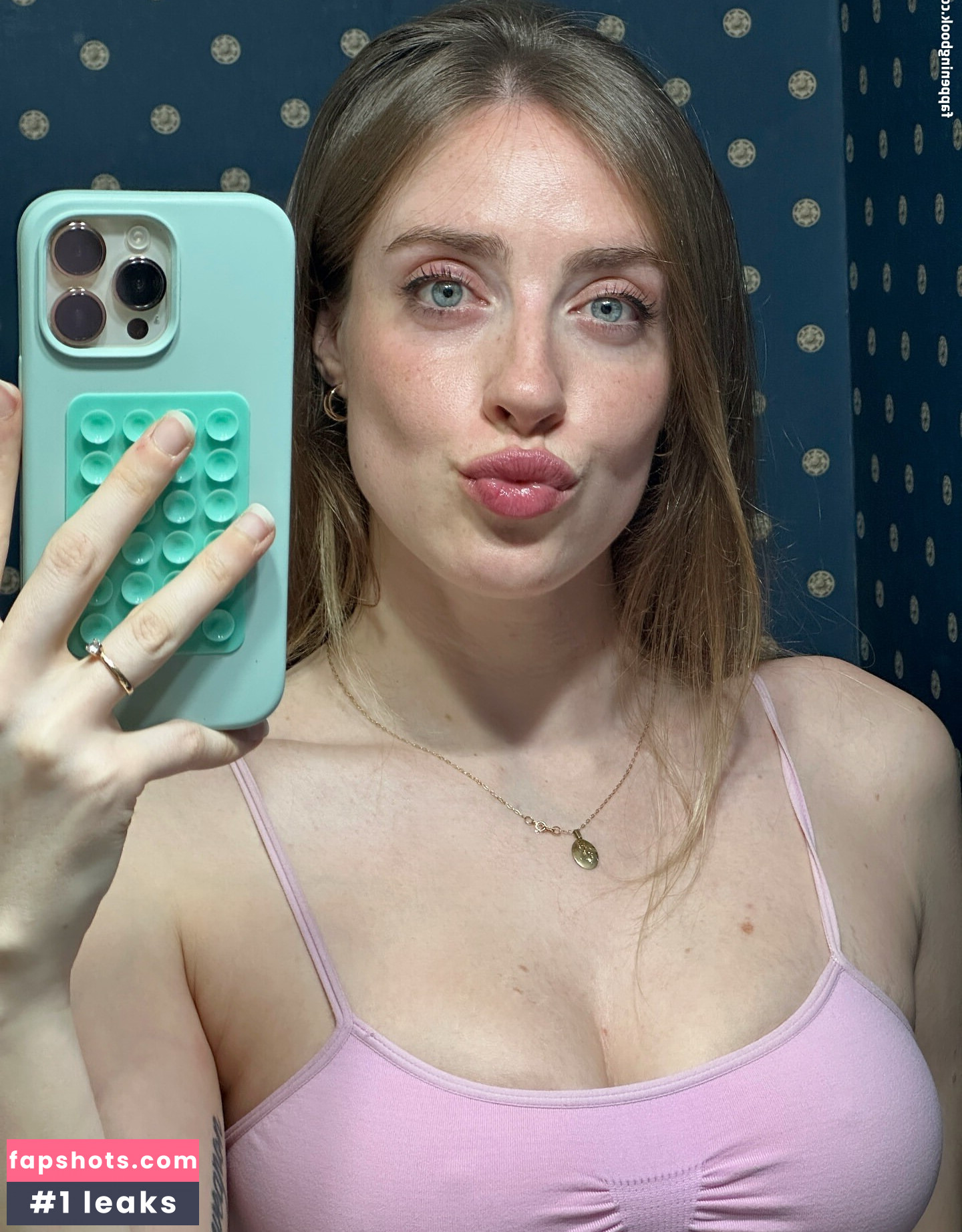 Magui Ansuz gallery photo #32