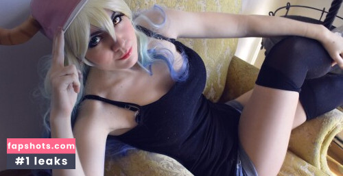 Magui Sunshine (La alquimista de acero) gallery photo #1409