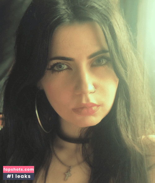 Magui Sunshine (La alquimista de acero) gallery photo #1460