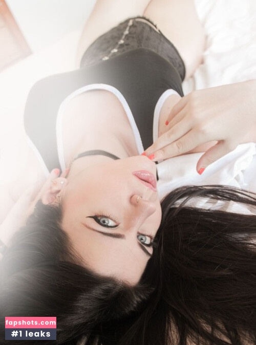 Magui Sunshine (La alquimista de acero) gallery photo #1499