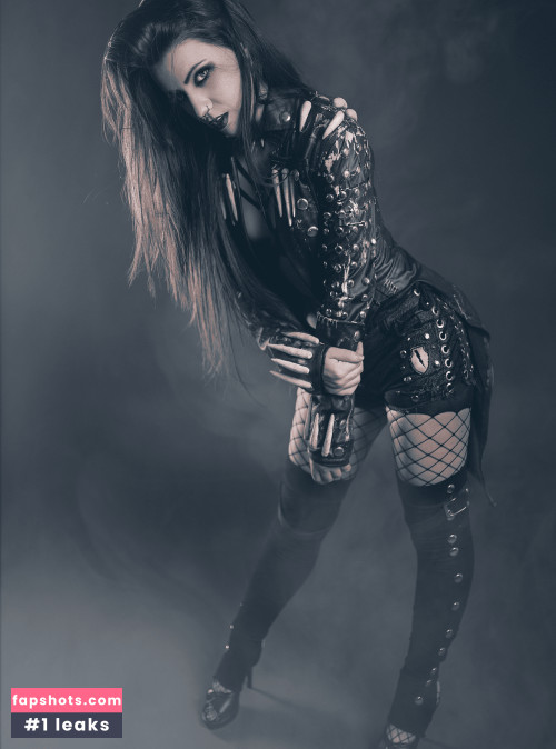 Magui Sunshine (La alquimista de acero) gallery photo #1533