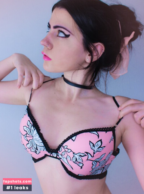 Magui Sunshine (La alquimista de acero) gallery photo #1558