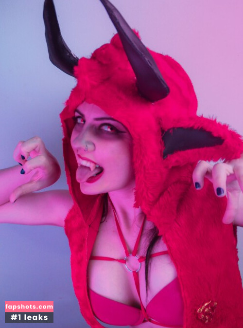 Magui Sunshine (La alquimista de acero) gallery photo #1623