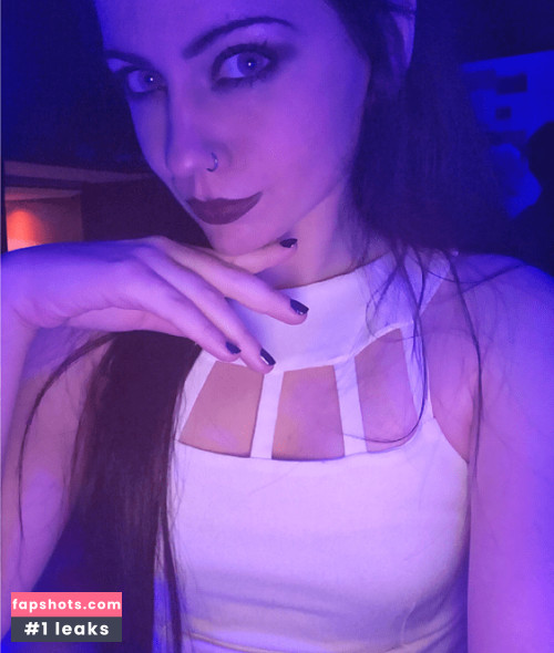 Magui Sunshine (La alquimista de acero) gallery photo #1697