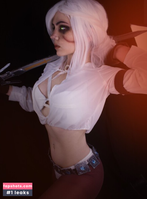 Magui Sunshine (La alquimista de acero) gallery photo #1755