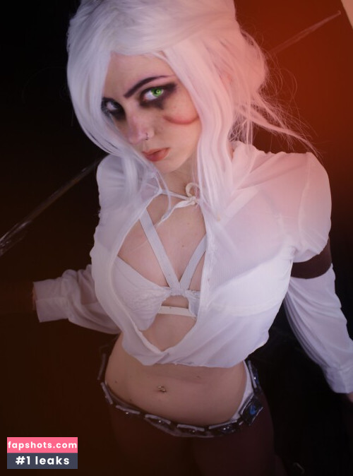 Magui Sunshine (La alquimista de acero) gallery photo #1756