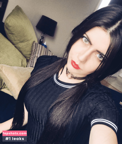 Magui Sunshine (La alquimista de acero) gallery photo #2040