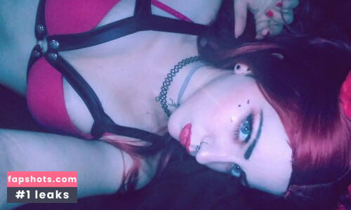 Magui Sunshine (La alquimista de acero) gallery photo #2097