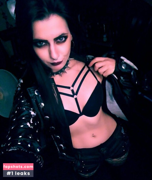 Magui Sunshine (La alquimista de acero) gallery photo #2115