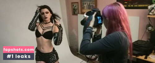 Magui Sunshine (La alquimista de acero) gallery photo #2117