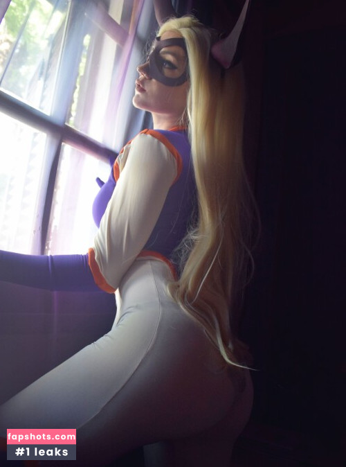 Magui Sunshine (La alquimista de acero) gallery photo #2305