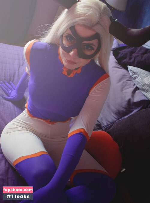 Magui Sunshine (La alquimista de acero) gallery photo #2317