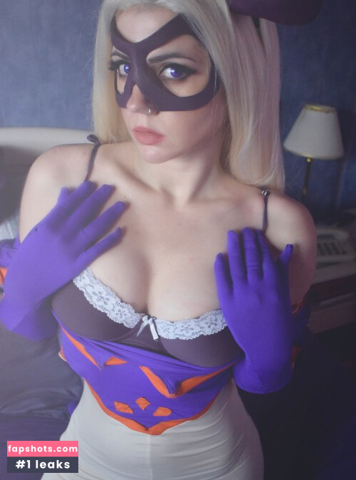 Magui Sunshine (La alquimista de acero) gallery photo #2318