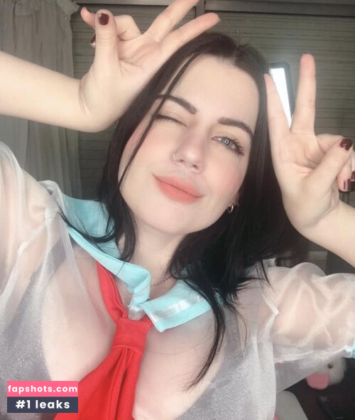 Magui Sunshine (La alquimista de acero) gallery photo #2435