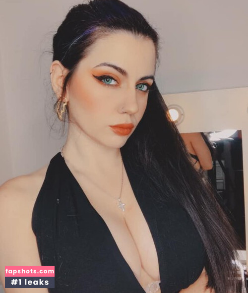 Magui Sunshine (La alquimista de acero) gallery photo #2440