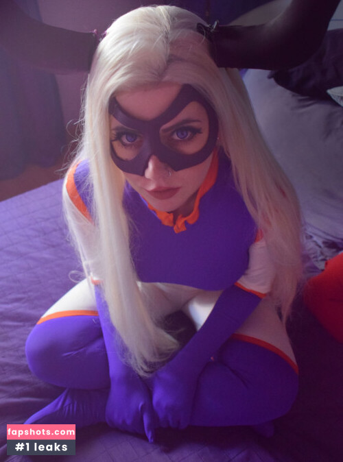 Magui Sunshine (La alquimista de acero) gallery photo #752