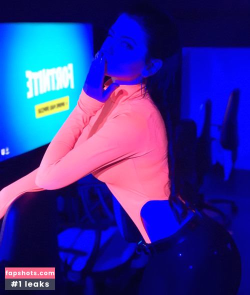 Magui Sunshine (La alquimista de acero) gallery photo #794