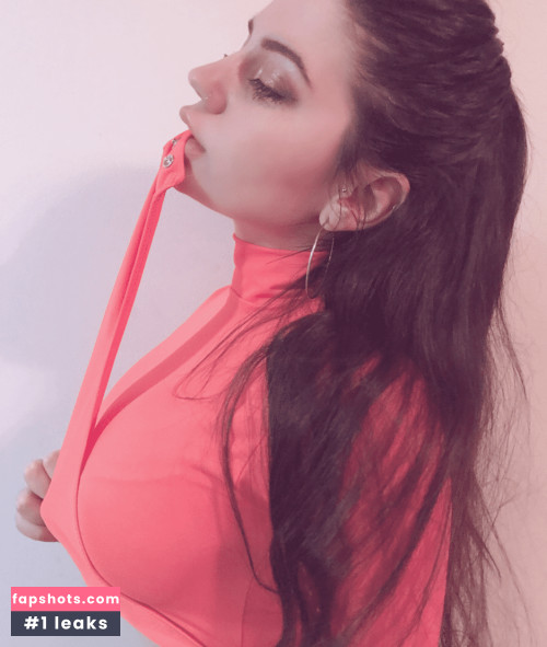 Magui Sunshine (La alquimista de acero) gallery photo #800