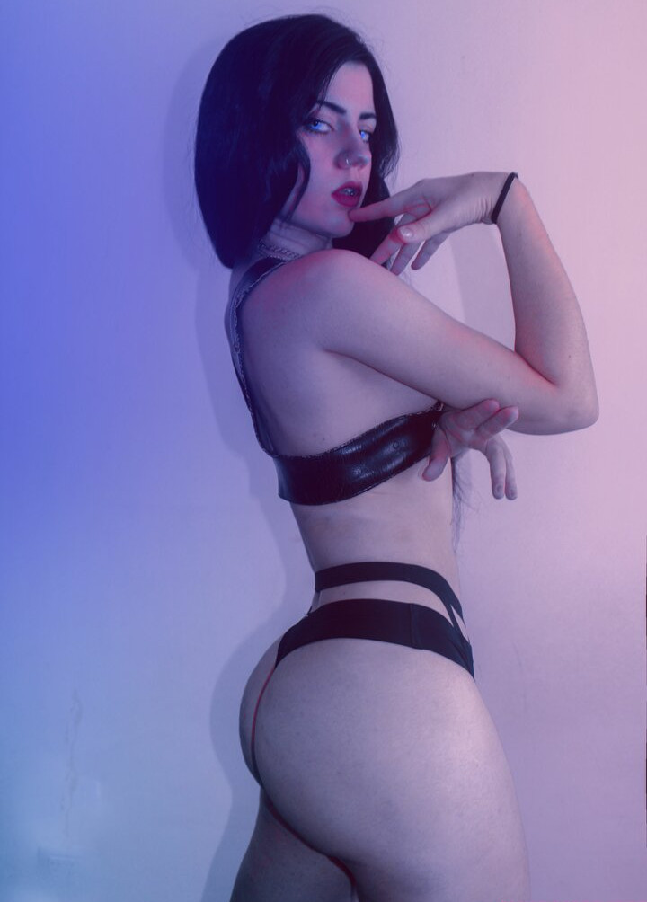 magui-sunshine gallery photo #1037