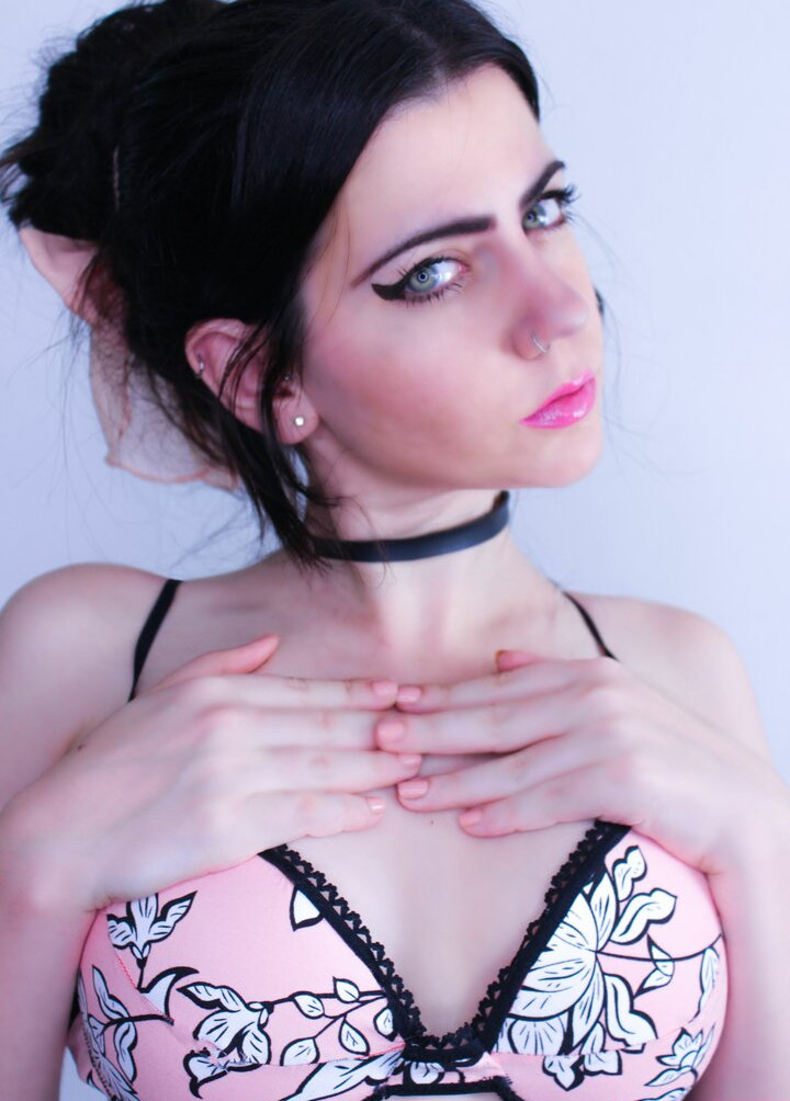 magui-sunshine gallery photo #1050