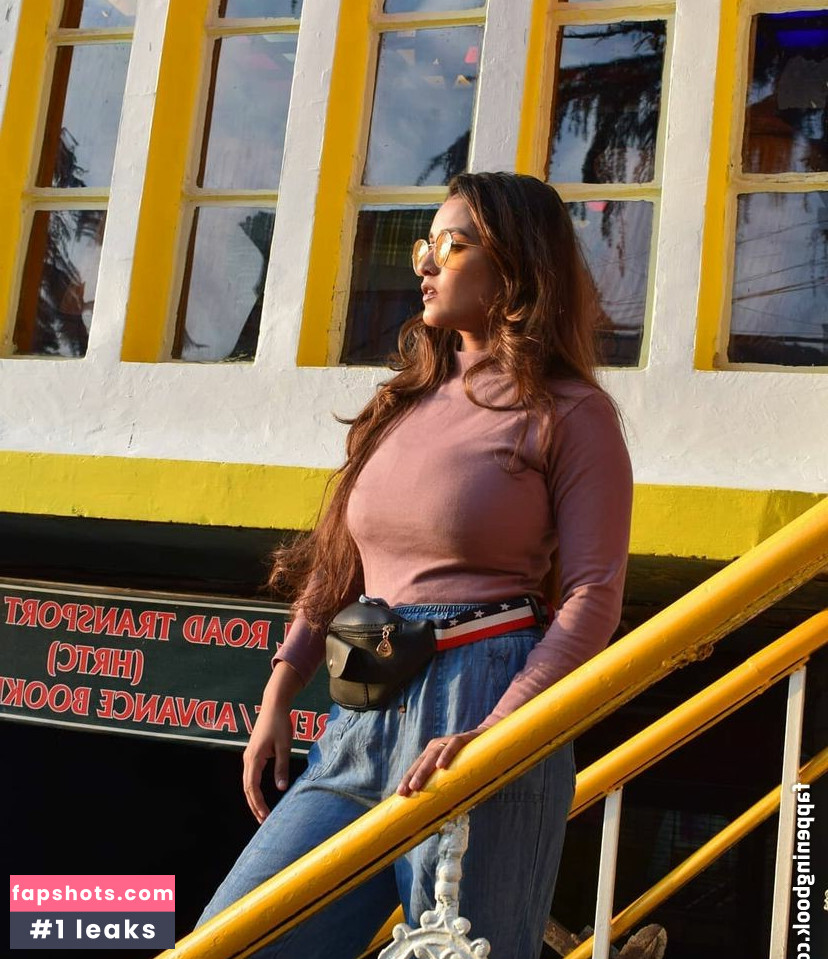 Mahi Mishra gallery photo #2