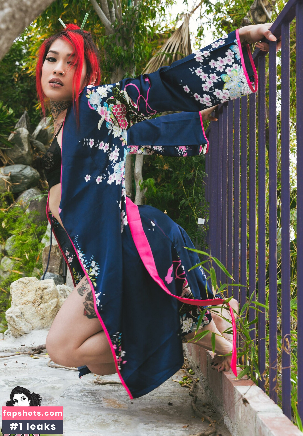 mahnee gallery photo #17