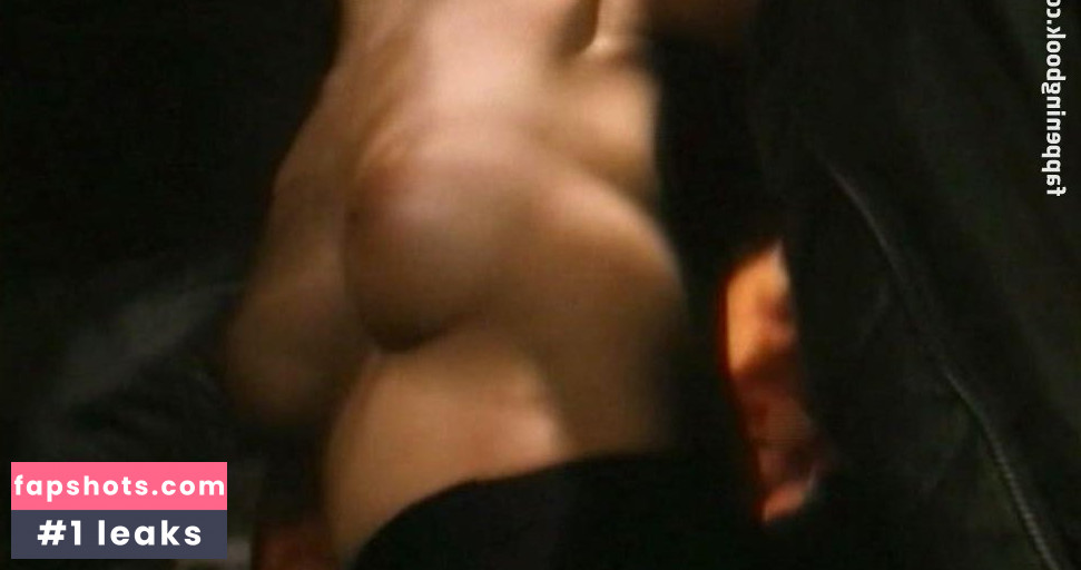 Mai Kitajima nude babe gallery