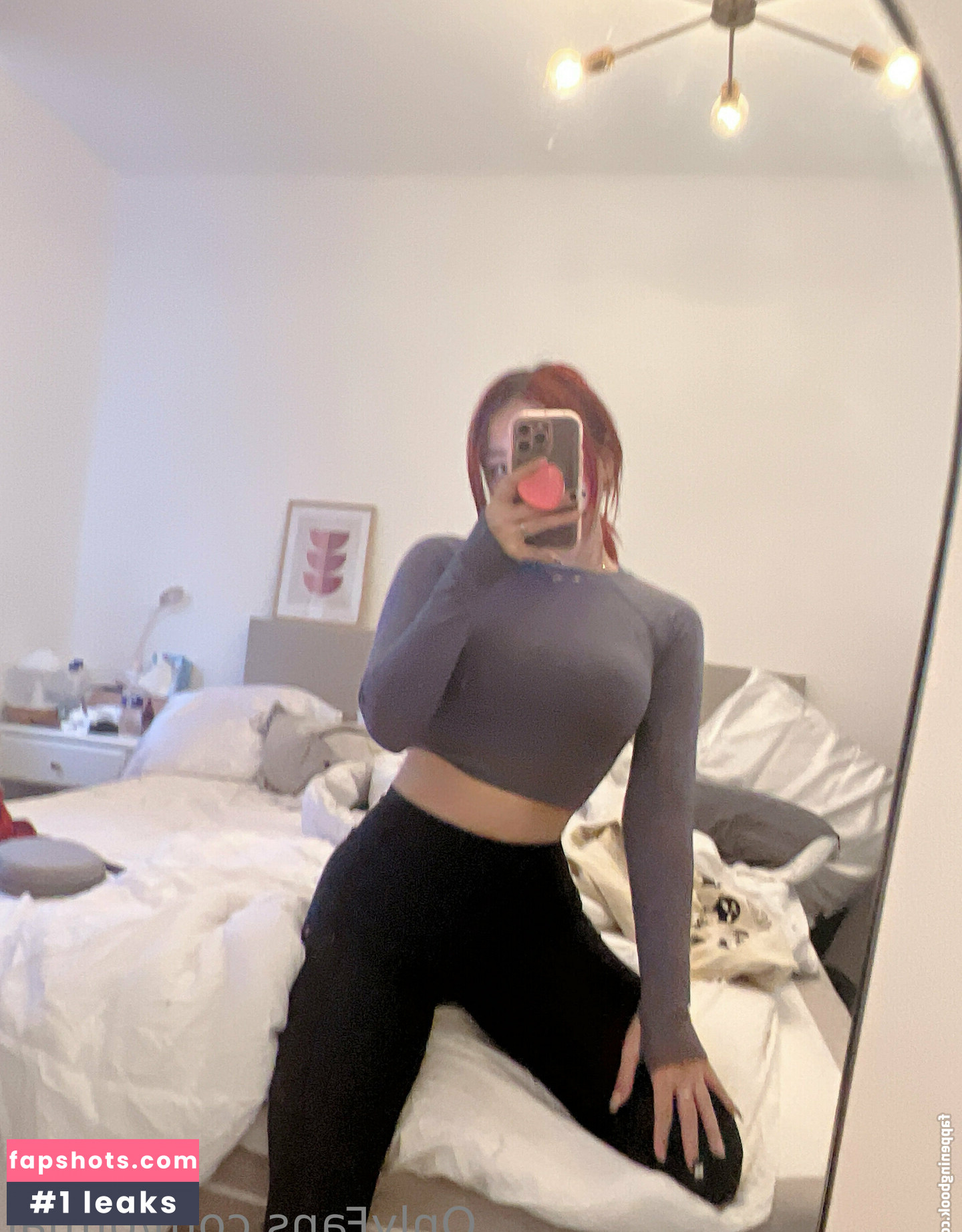 Mai Le gallery photo #7