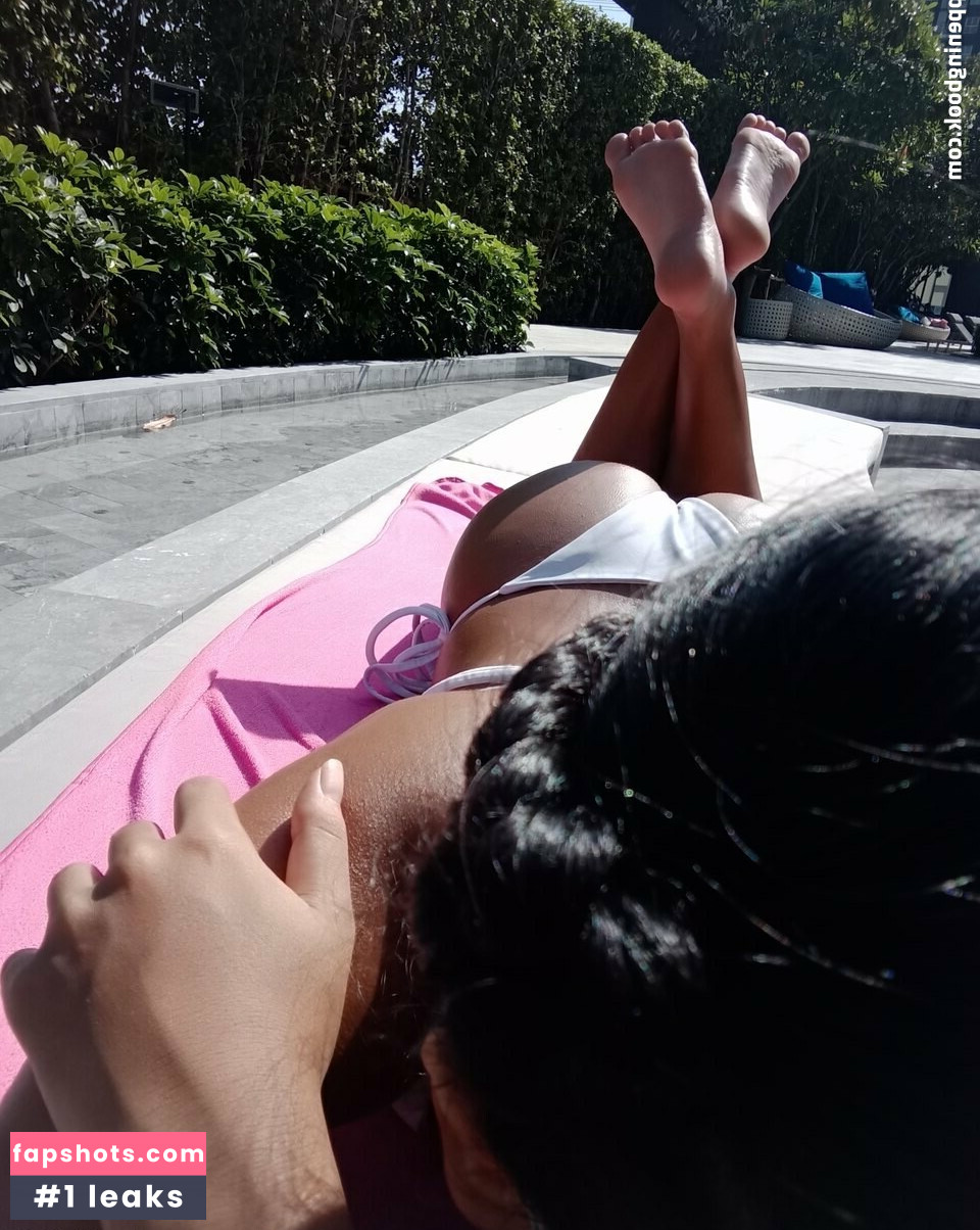 Mai Netnapar gallery photo #14