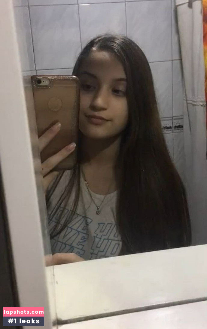 Mai Vallejos gallery photo #41