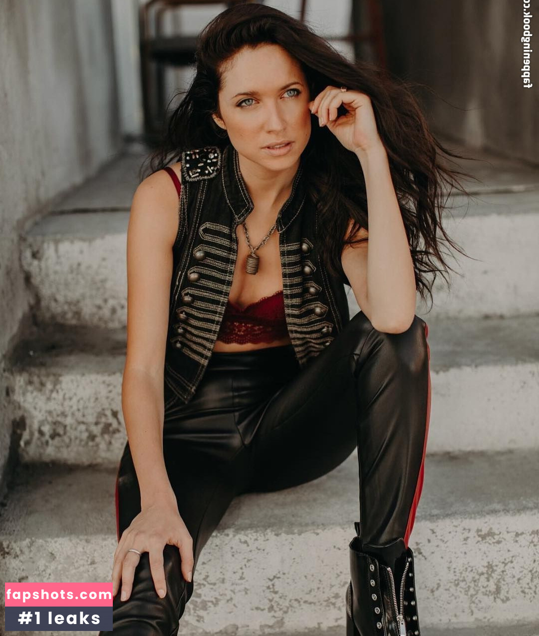 Maiara Walsh Nude Leaks OnlyFans Photos #19 - LeakJerk