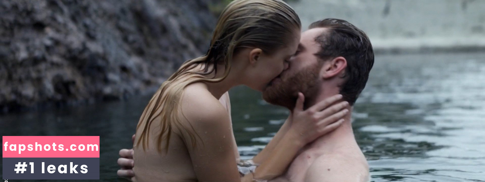 Maika Monroe gallery photo #148