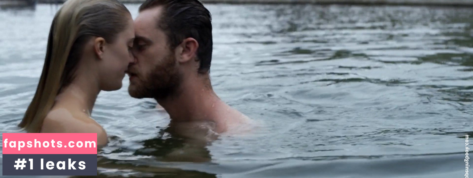 Maika Monroe gallery photo #149