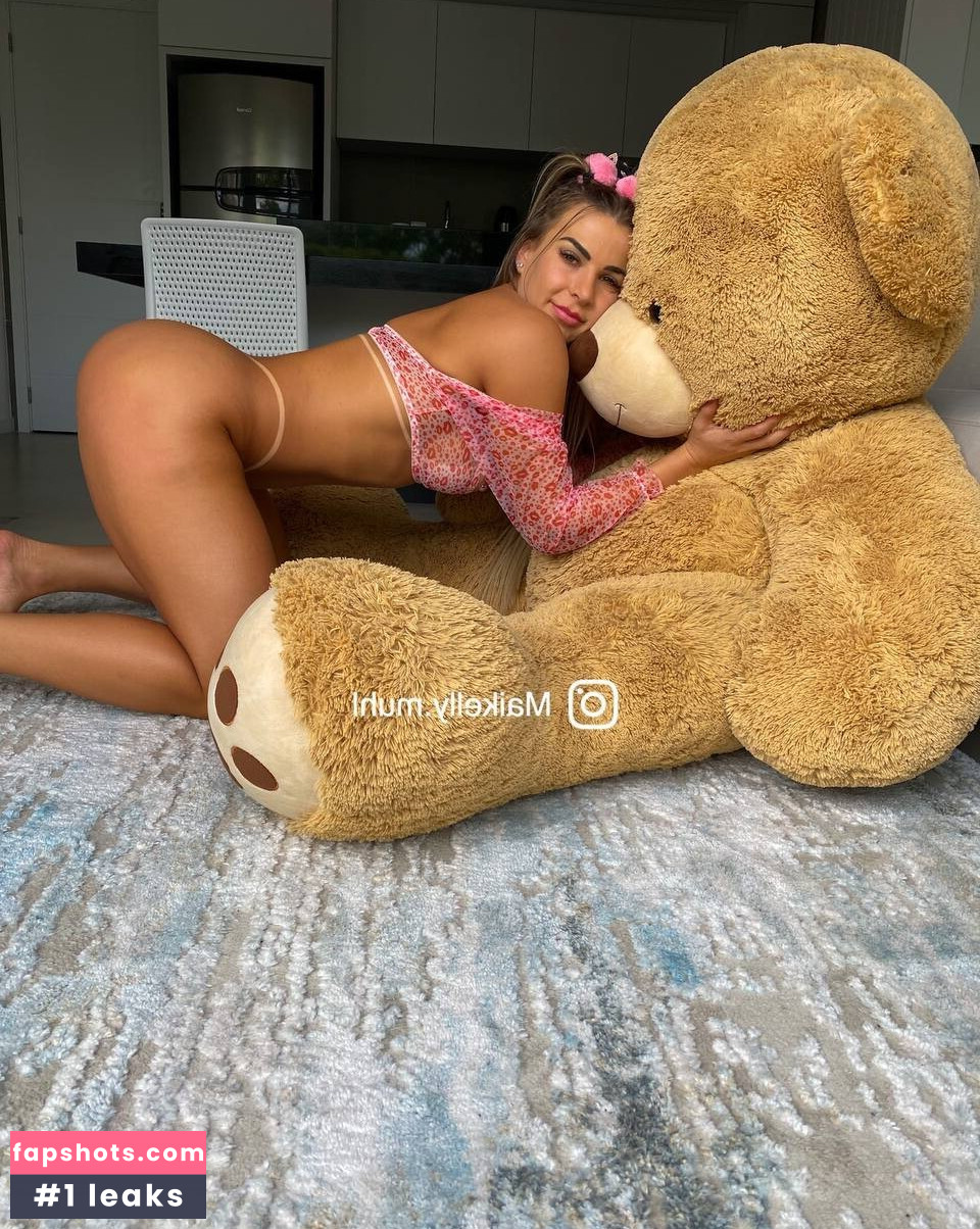 Maikelly Muhl gallery photo #445