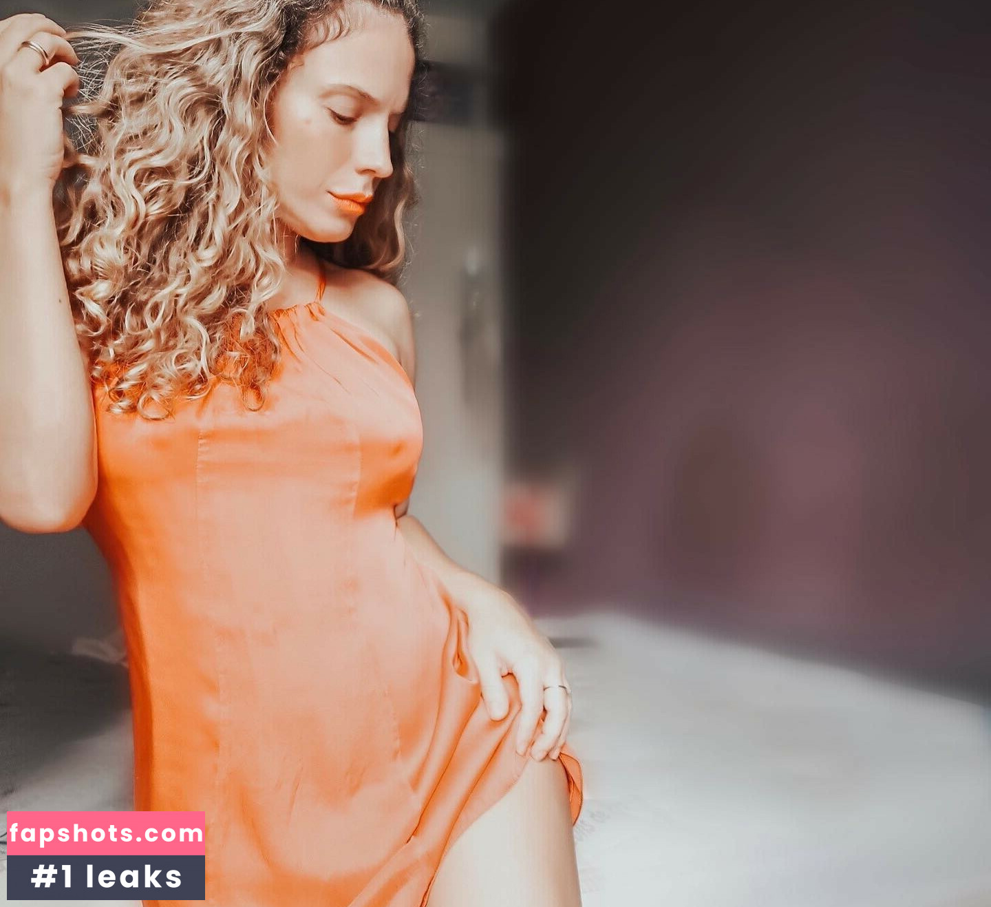 Maira Charken gallery photo #6