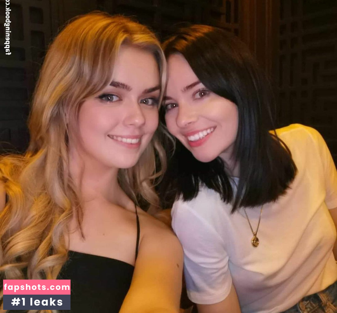 Mairéad Carlin gallery photo #16